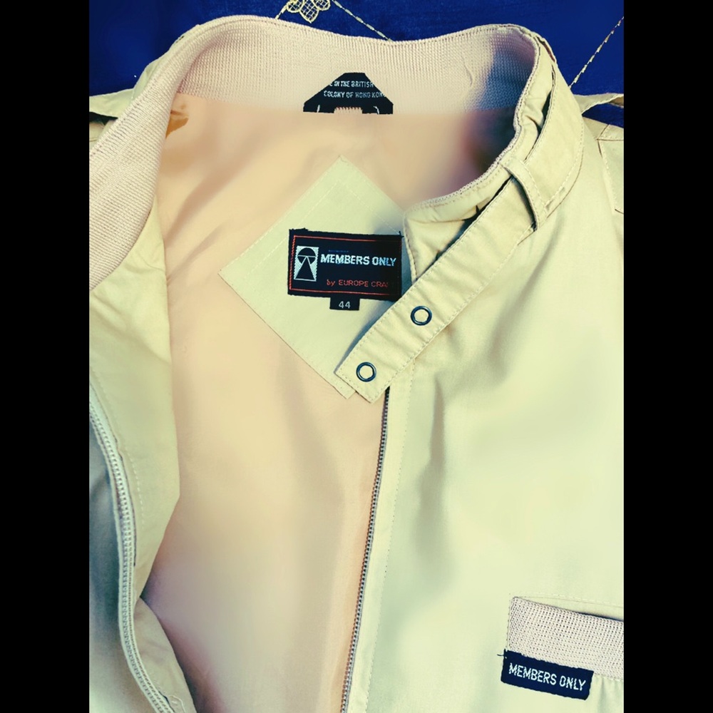 VTG 1980’s Original‘Members Only’ Europe Craft Tan size 44 Windbreaker